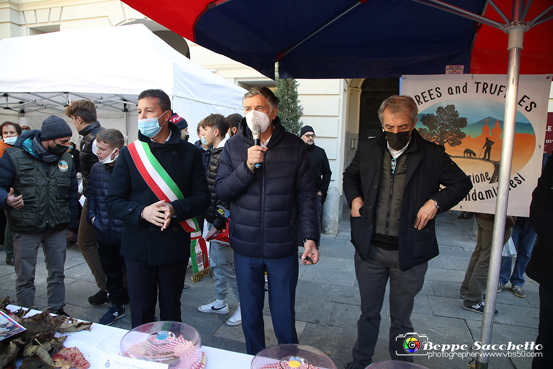VBS_6020 - 10.ma Fiera Nazionale del Tartufo e Fiera dei Santi.jpg